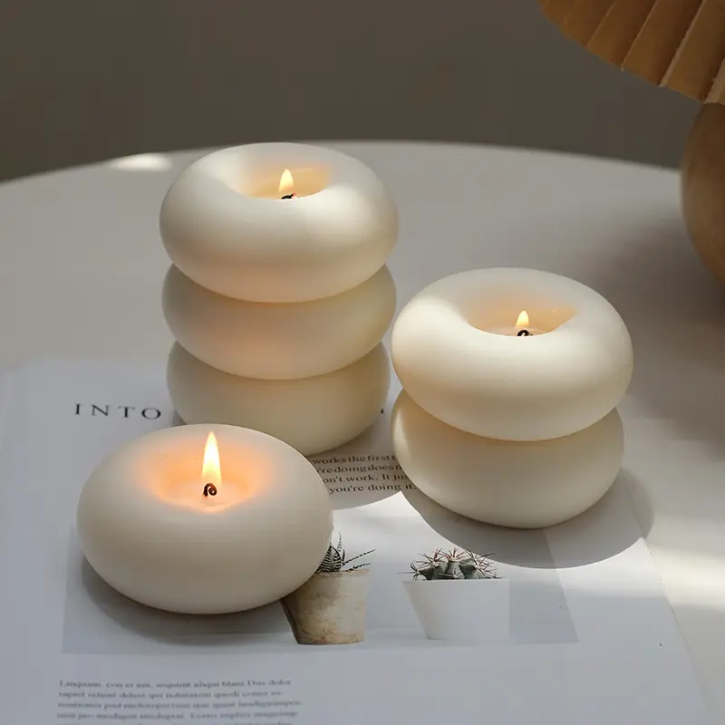 Circle candles (set of three)