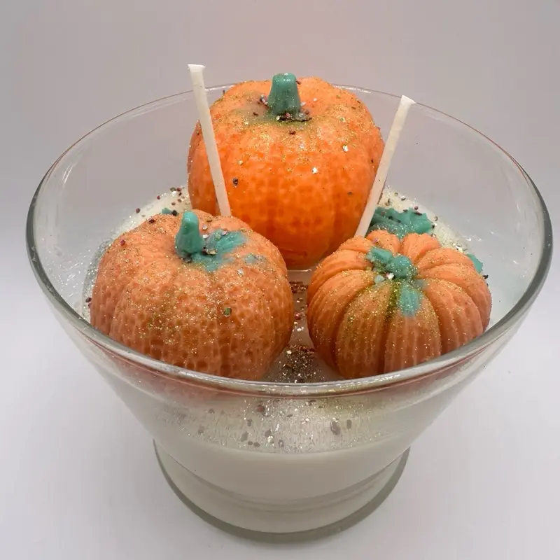 Pumpkin Spice Soy Candle - Orange Pumpkin-Shaped Candles in Glass Holder for Pumpkin Spice Fragrance