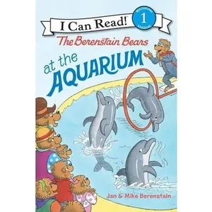 USED-The Berenstain Bears at the Aquarium by Berenstain, Jan (Paperback)