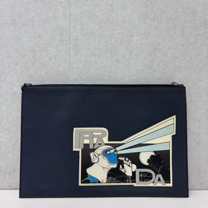 Pre-owned PRADA leather Small Leather Goods Navy Blue Saffiano Comic / Space Mon 22335992