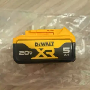 DEWALT 20V XR MAX Premium Lithium-Ion 5.0Ah Battery