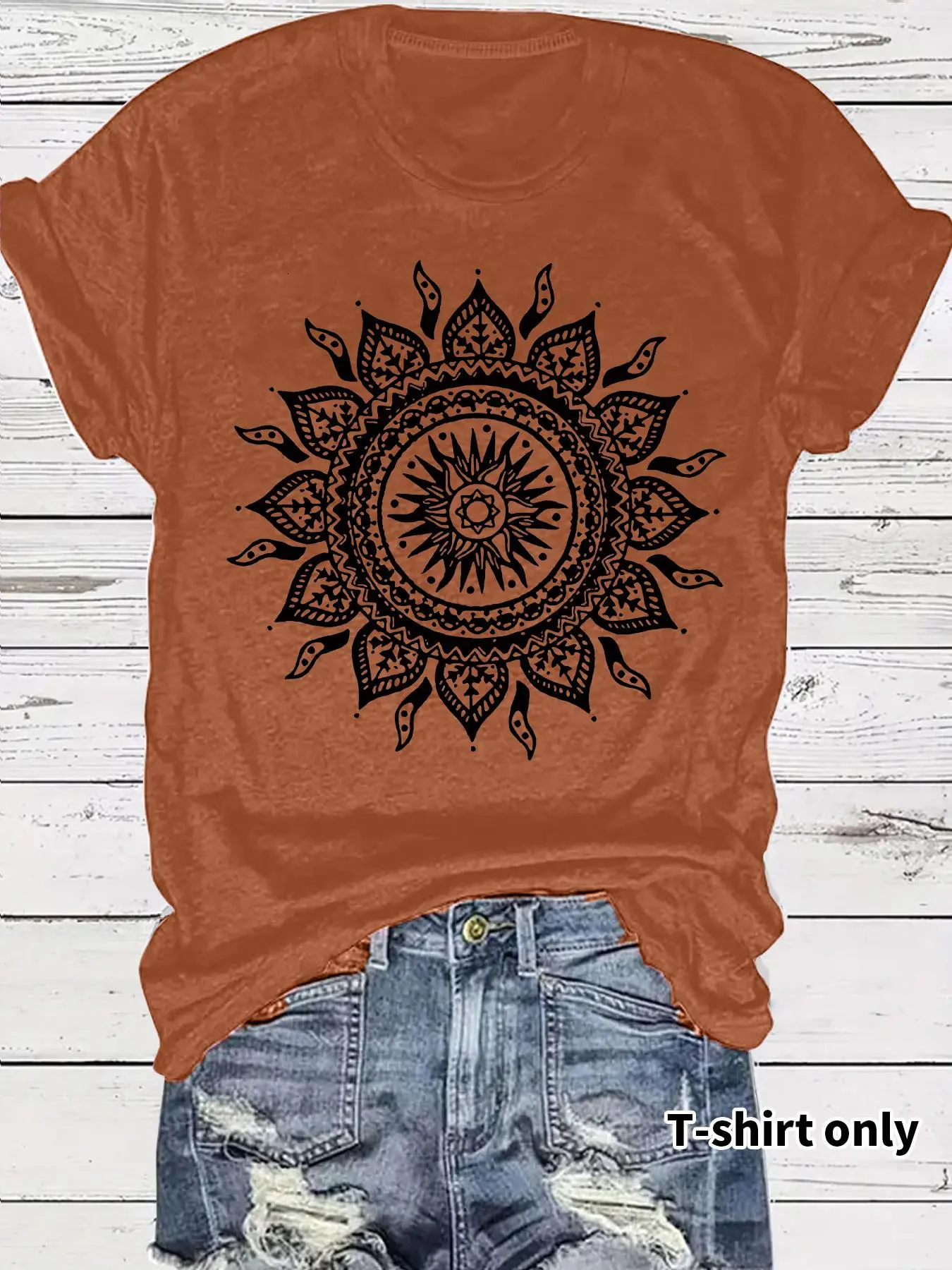 Women's Mandala Geometric Print Round Neck Tee, Vintage Trendy Casual Printed Fitted Short Sleeve T-shirt for Daily Wear, Ladies Summer, Top, Womenswear, Rust Brown