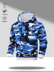 Men's camouflage hoodie with adjustable drawstring, outdoor casual style. The USA lettering and mini flag print add American streetwear vibes. Large pocket convenient for storing items, perfect for everyday outdoor camping or city shopping at trendy store