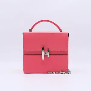 Pre-owned HERMÈS Leather Crossbody Bags Cinhetic Boxy Bag B22087
