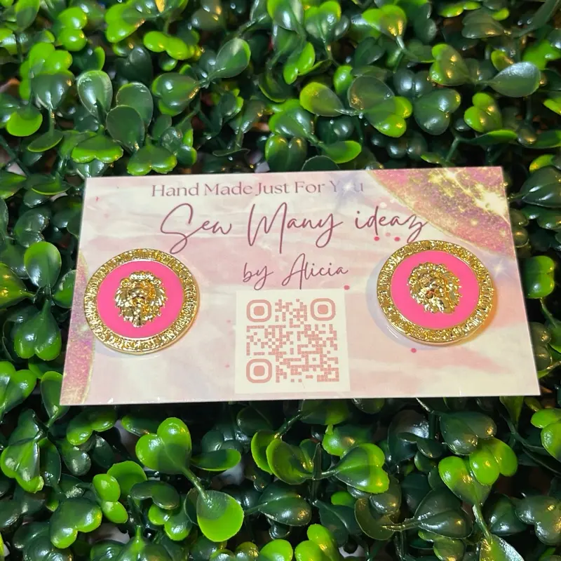Sew Many Ideas by Alicia Vintage Lion Head Earrings in Gold & Pink Stainless Steel Pulse Style Accessories