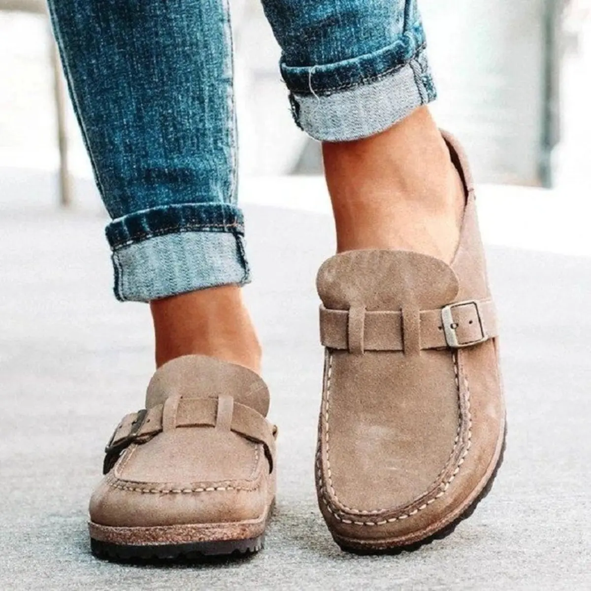 Round Toe Low Heel Buckle Sneakers Round Toe Low Heel Buckle Sneakers