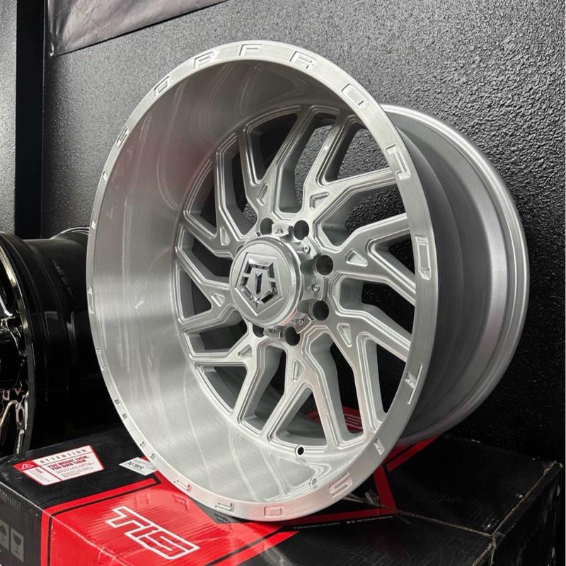 22x12 tis 544 bsm 8x170