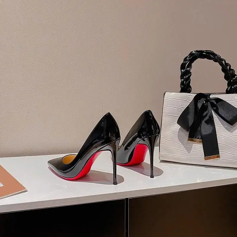 New 2025 Autumn Black Patent Leather Pointed Women's High Heels Sexy Women's Dresses Slim High Heels Walking Shoes Girl(Raincoats)Gift New 2025 Autumn Black Patent Leather Pointed Women's High Heels Sexy Women's Dresses Slim High Heels Walking Shoes Girl(Raincoats)Gift