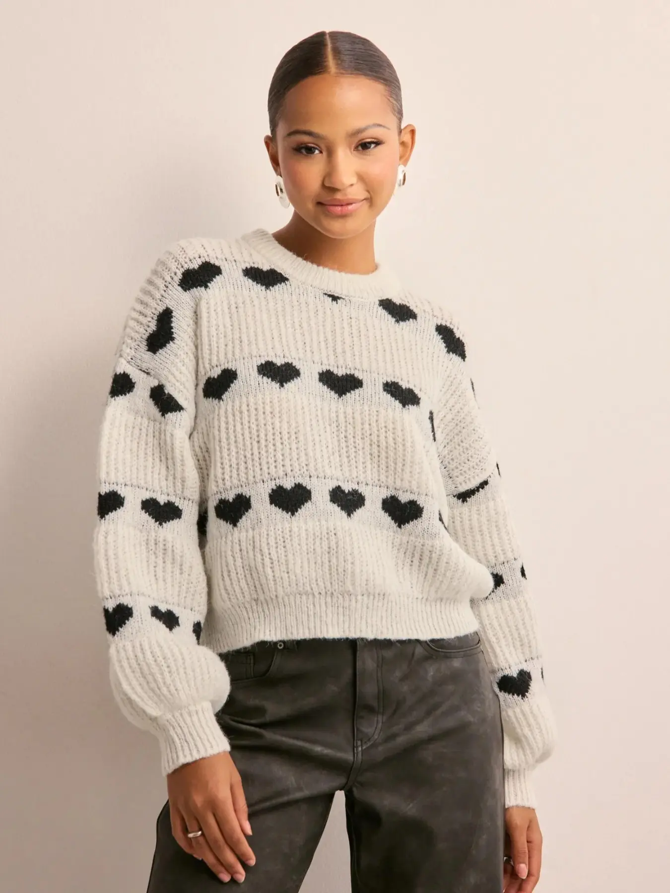 Women's Heart Pattern Knit Pullover Sweater, Long Sleeve Ribbed Jumper for Fall & Winter, Casual Elegant Ladies' Top