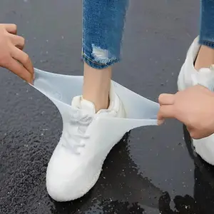 Waterproof shoe covers, unisex shoe covers, reusable non-slip rain boot covers, walking shoe accessories, made of leather.