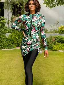 Women's Muslim Swimsuit Set, Two-Piece Bathing Suit with Skirt, Beach Vacation Casual Full Coverage Swimwear, Middle East Style, Modest Swimwear, Full Coverage Swimsuits, Modest Fashion Swimsuit