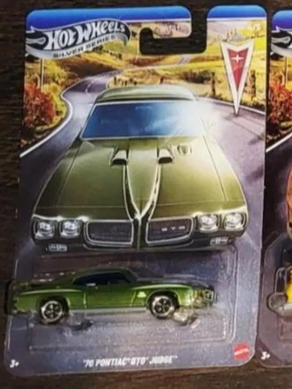 NEW Hot Wheels Silver Series Vintage 70 Pontiac GTO Judge Die Cast Metal Model Car, 4/5, 1:64 Scale, for Boys and Girls Ages 4 and Above