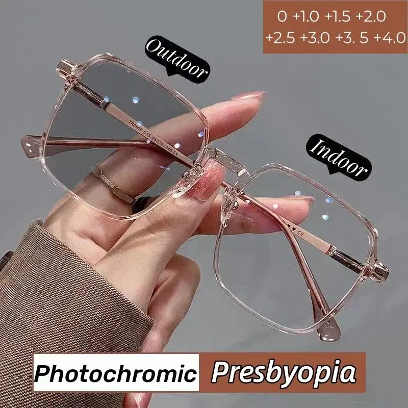 Women's Oversize Frame Reading Eyewear - Photochromic Lens Single Presbyopia Glasses with Color-Changing Function (Up to +4.0), Reading Eyeglasses, +4.0 Strength, Fabric, Female, +4.0 Max