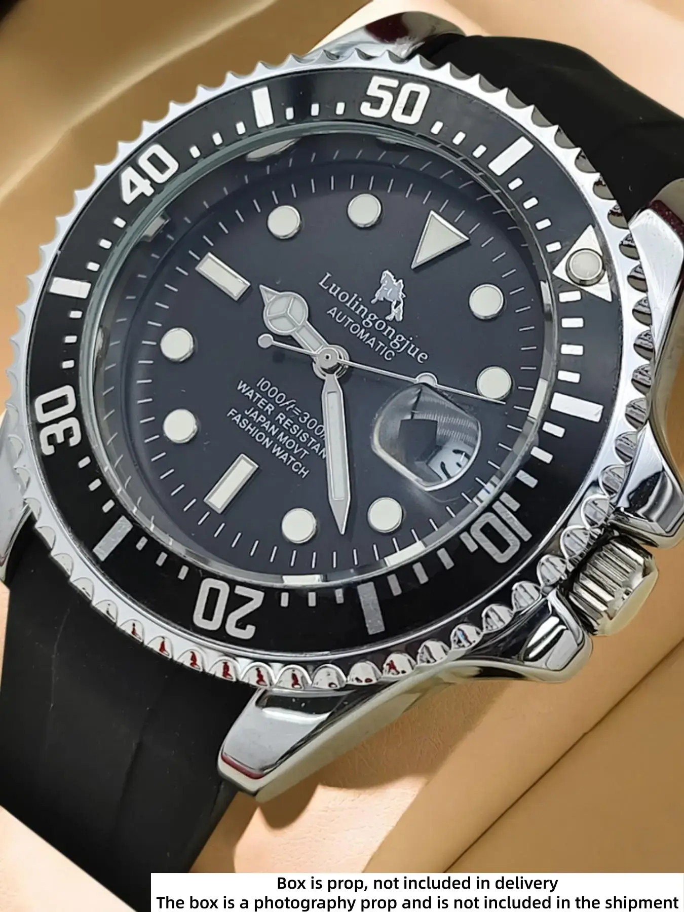qazMen's Mechanical Watch, Business Fashion Watches, Round Analog Dial, Automatic European & American style Submariner series Blackwater Ghost, circular dial, automatic winding, hollow design, Silicone Strap, Business & Casual Wear, Waterproof Wristwatch