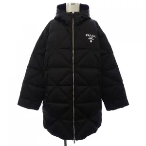 Pre-owned PRADA Nylon Small Leather Goods SGC042 S222 1WQ8 Re Down Coat