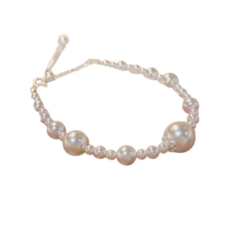 French Vintage-Inspired Pearl Bracelet — Light Luxury, Niche Design, and Refined Elegance; A Versatile, High-End Beaded Accessory