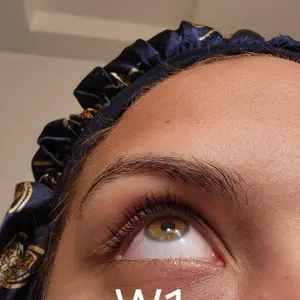 Essential Lash Serum, Babe Lash Eyelash Serum, Longer Looking Eyelashes, Advanced Lash Enhancing Treatment with Biotin & Amino Acids for Natural Lashes & Lash Extensions, Easy Application, Vegan & Cruelty-Free