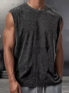 Men’s vintage washed tank top, 100% cotton fabric, loose fit, casual street style—an everyday wardrobe essential.