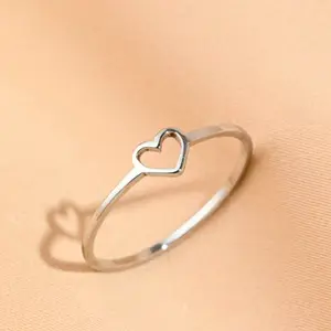 Thin heart-shaped ring - a symbol of pure love. Durable alloy material, easy to coordinate, suitable for both dynamic and elegant styles.