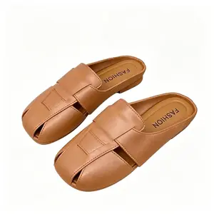 Minimalist Closed-Toe Mule Sandals, Lightweight Slip-On Flats for Womens Casual Summer Wear