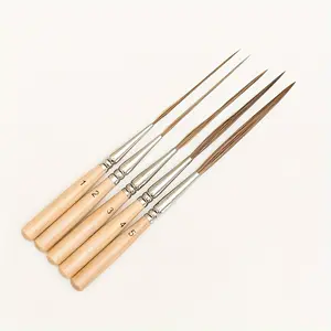Pack of five artist oil brushes, long hair hook short handle brush, light beige cow hair material, super long round head design, suitable for oil and watercolor painting, suitable for drawing long lines