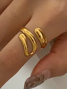 Geometric 18k Gold Stainless Steel Anti-Allergy Smooth Lines Irregular Twisted Spiral Opening Ring, Stacking Rings, A Classic and Simple Style Accessory for Women's Daily Use