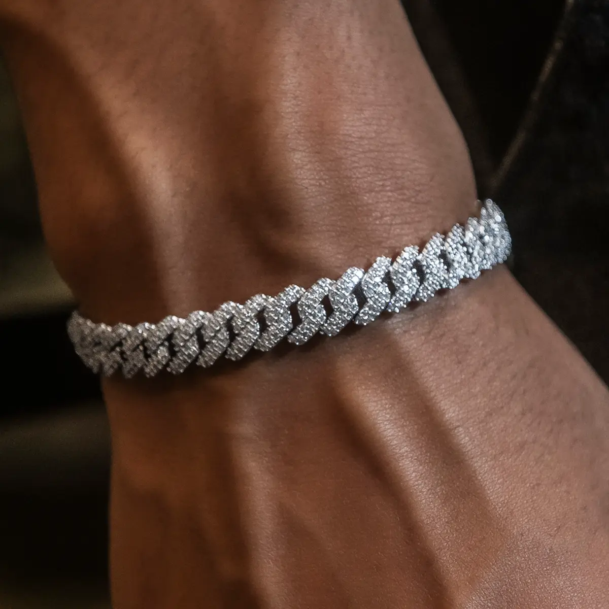 GLD 8.5mm Diamond Prong Cuban Bracelet in White Gold - Perfect Gift