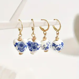 1 Pair of Minimalist Vintage Chinese-style Ceramic Bead Heart-shaped Earrings, Imitation Blue and White Porcelain Earrings