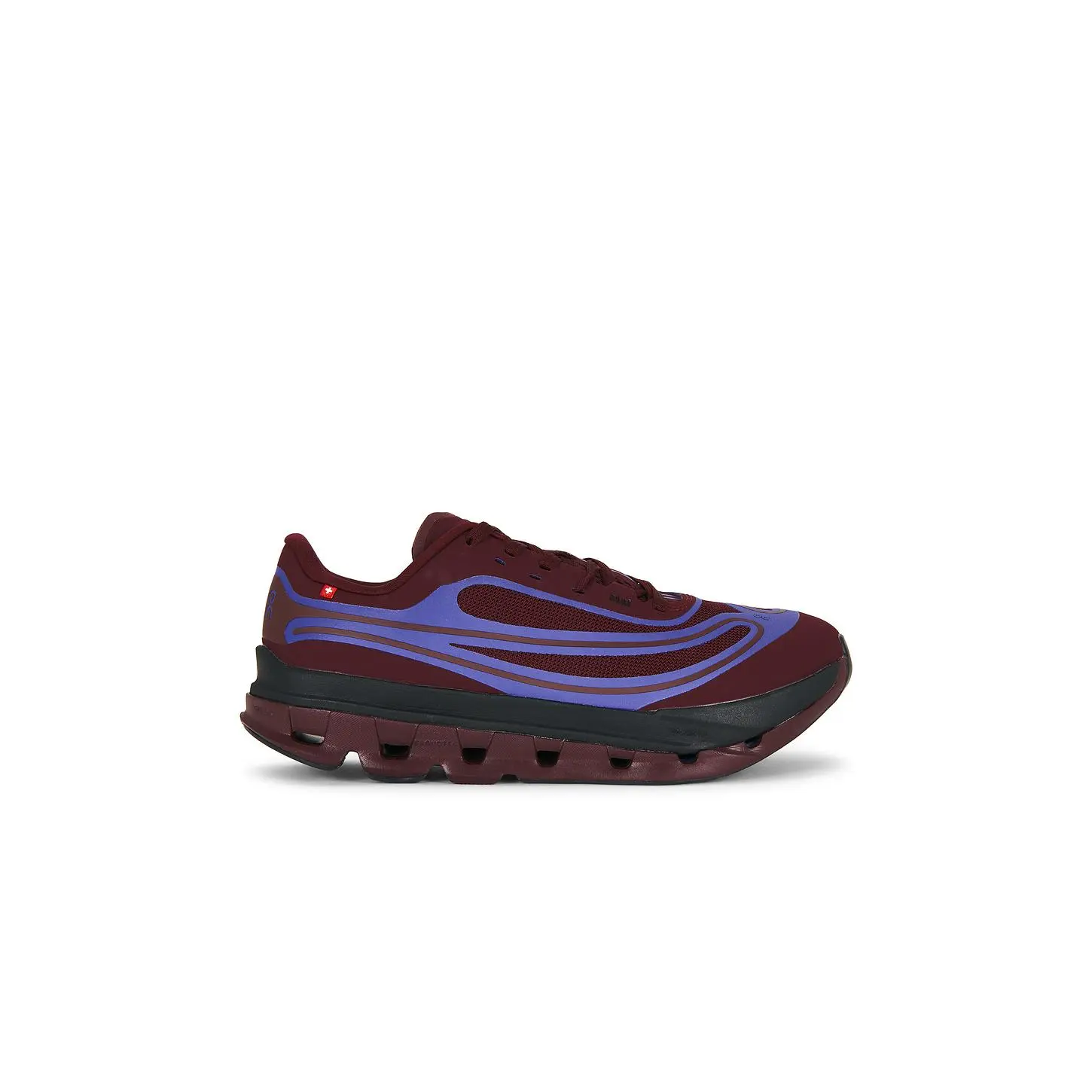 On Cloudflow 5 Ad in Maroon & Tyrian