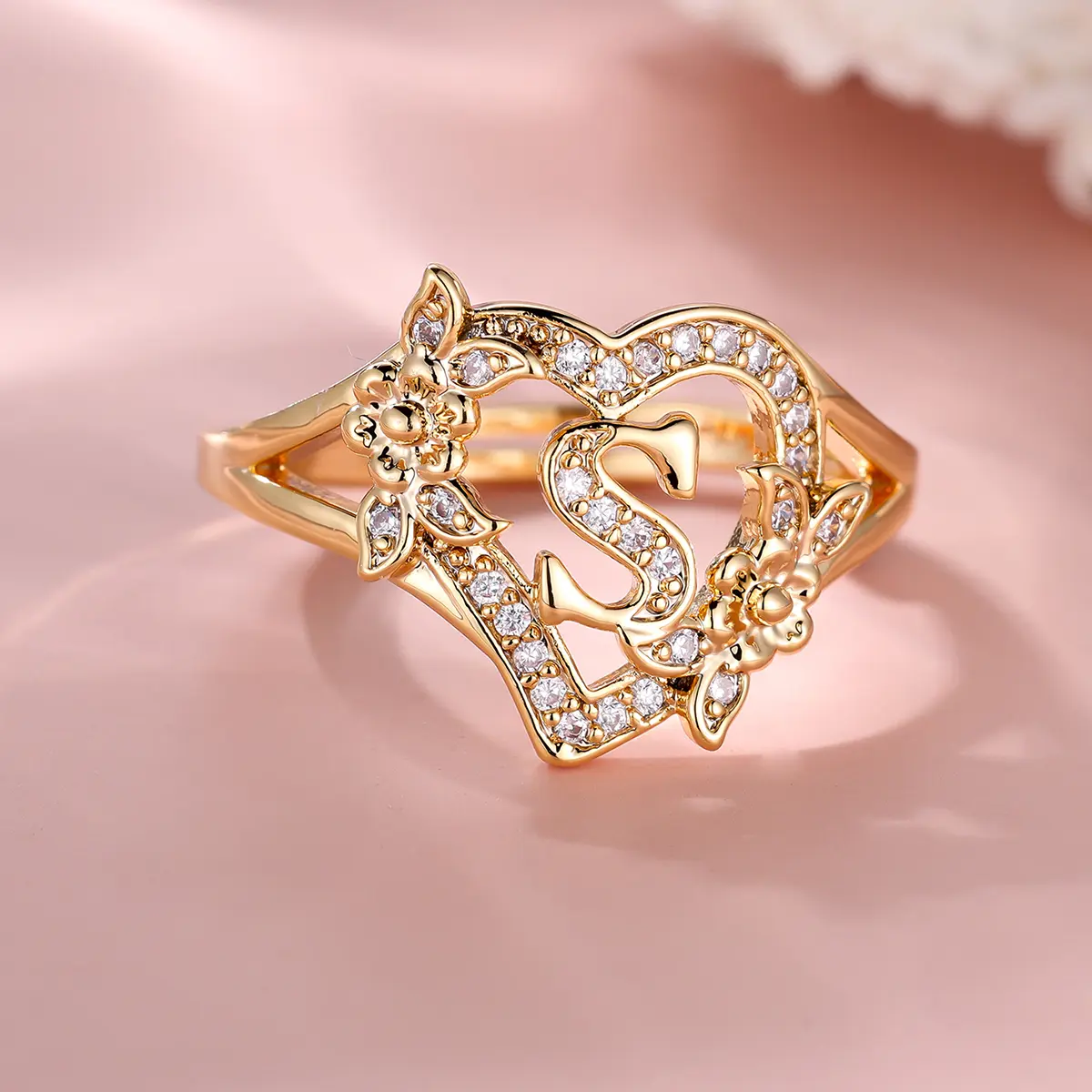 Female A-Z Letter Rose Flower Wedding Rings Promise Open Gold Color Adjustable Engagement Jewelry For Women