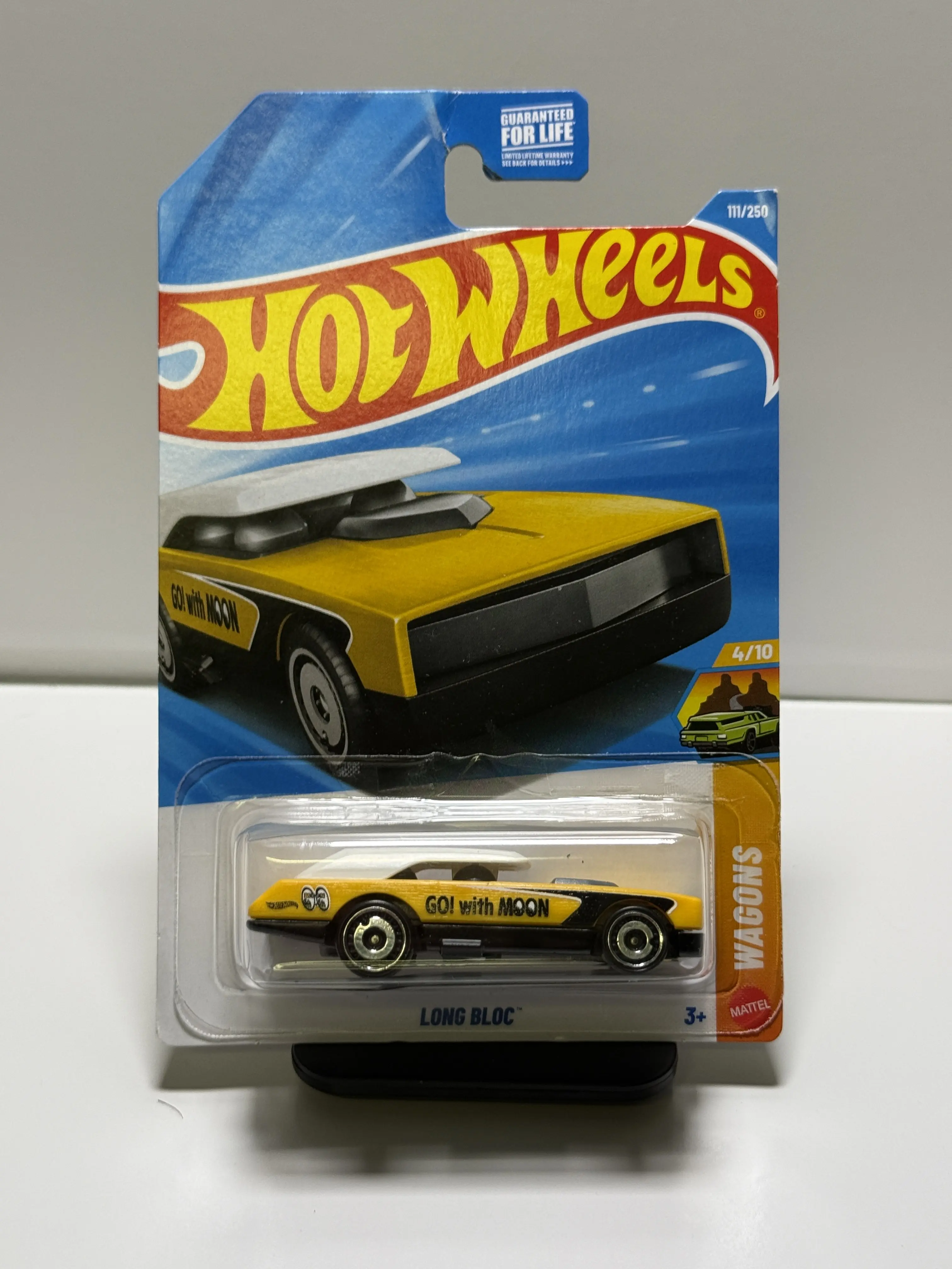Hot Wheels Long Bloc GO! with MOON Wagons Edition