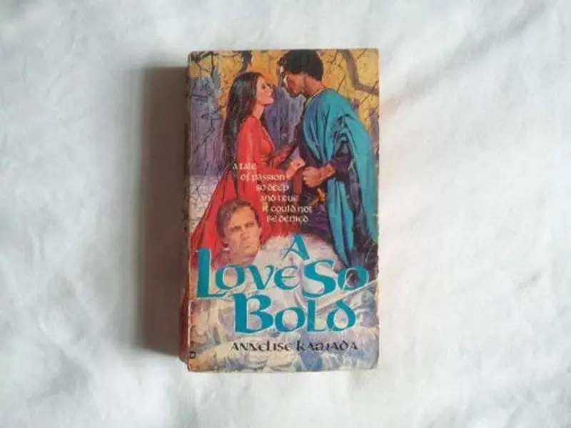 USED-A Love So Bold by Annelise Kamada (Paperback)