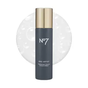 No7 Pro Artist Finishing Touch Setting Spray - Long-Lasting Finishing Spray for Face Makeup - Leaves a Radiant, Blurred, and Hydrated Finish (2.7 Fl Oz)