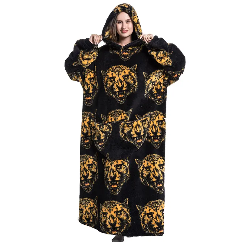 Leopard Head Warm Clothing   Extended Ed