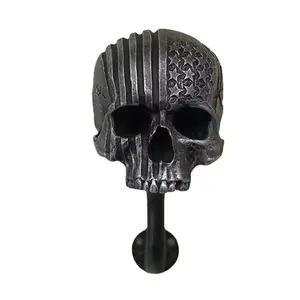 Creative motorcycle skull helmet rack resin ornament craftsmanship haunted house horror European and American indoor wall ornament Interior Decoration Accessories Skull Design