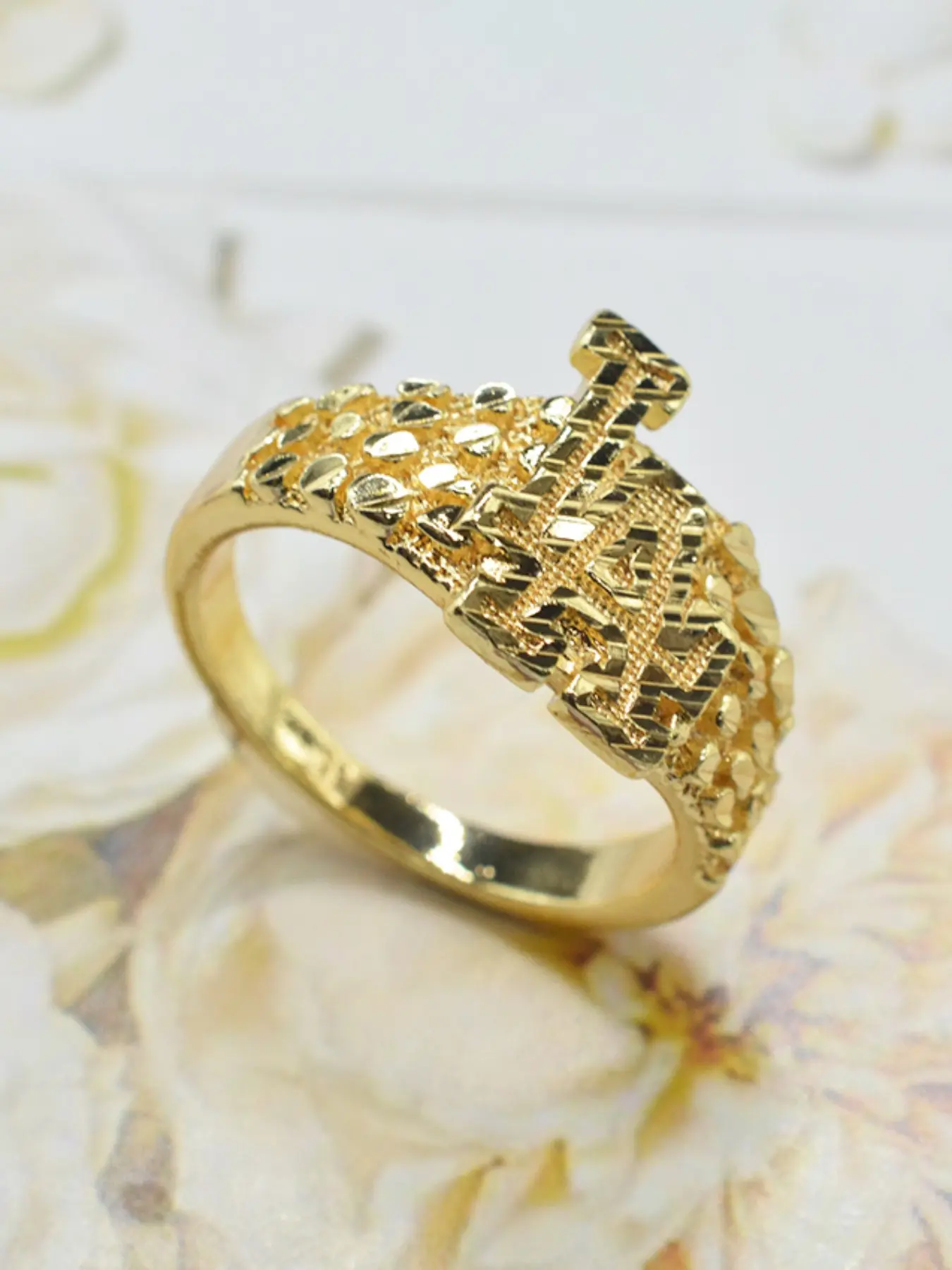 Unisex Letter Cutout Ring, Alphabet Letter Ring, Statement Ring, Geometric Design Ring, Beautiful Rings, Casual Fashion Jewelry for All Seasons, Perfect Gift for Valentine's Day, Christmas & More