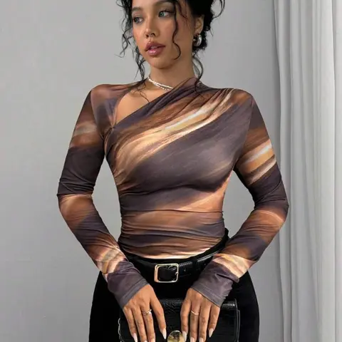 Women's Elegant Ombre Asymmetrical Neck Long Sleeve T-Shirt Top, Slim-Fitting Casual Wear for All Seasons, Stylish Fashion Tee, Casual Classy Top, Casual Everyday Top, Casual Daily Tops, Asymmetrical Neckline Top, Fitted Tops