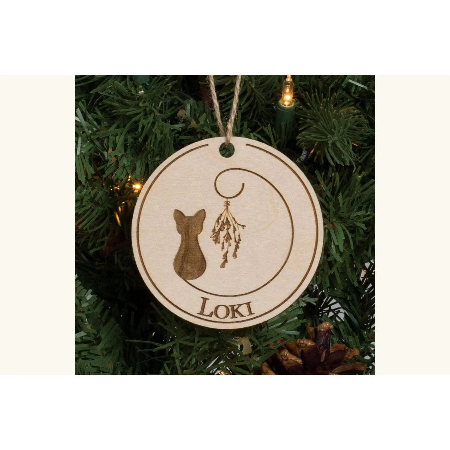 Kitty Under the Mistletoe - Personalized Pet Christmas Ornament
