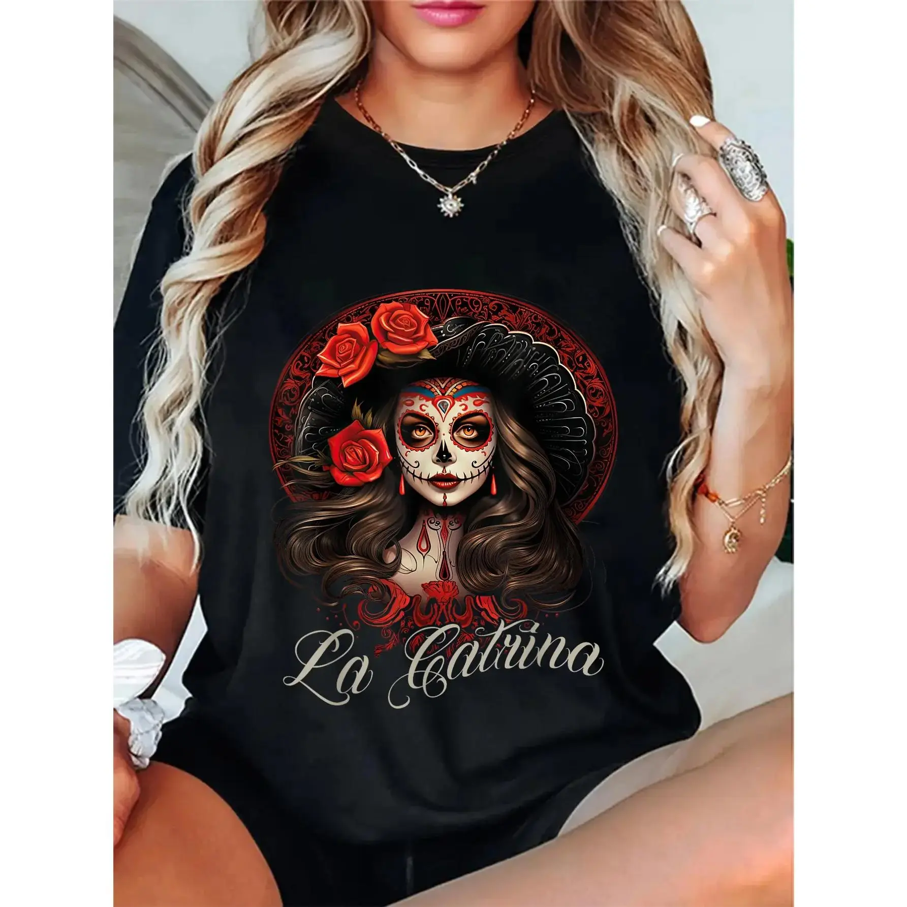 Women's Casual La Catrina T-Shirt with Graphic Roses Print, Comfortable Short Sleeve for Day of the Dead, Tshirt, Round Neck, Lady, Streetwear, Floral, Unisex, No, Accessories