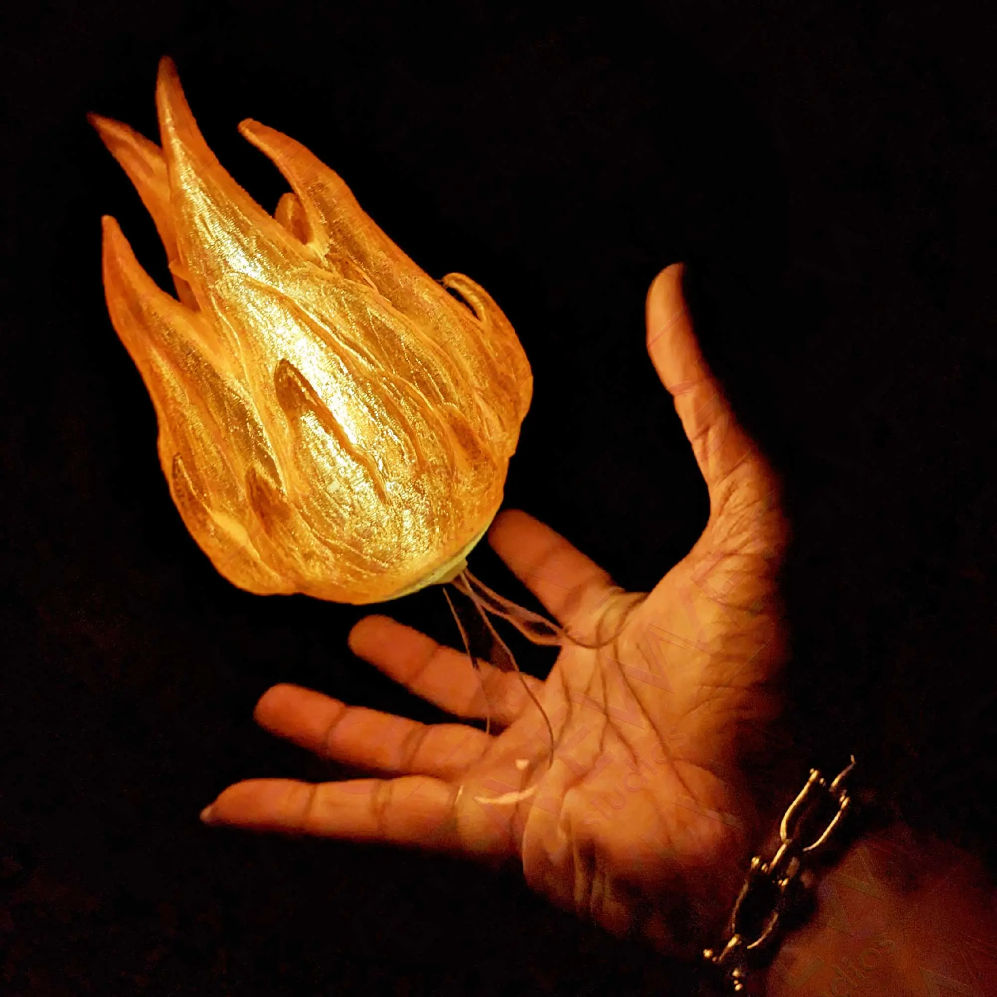 Floating fireball prop 2.0 ( cosplay, convention, halloween )