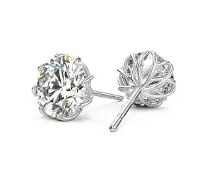 Dulce Amor 18K White Gold Plated 1ct CZ Flower Stud Earrings