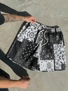 Men's Black White Paisley Bandana Print Drawstring Shorts, Streetwear Casual Summer Board Shorts, Casual Bottoms, Suitable for Vacation and Daily Wear, Summer Style Shorts