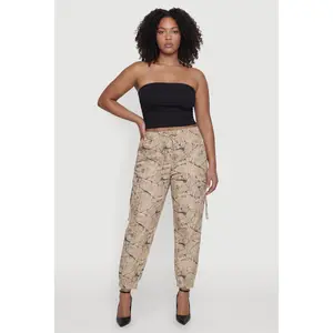 Plus Size Hunter Camo Cargo Joggers