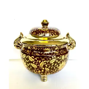 SOPERA DE OYA BROWN/ BROWN OYA TUREEN.
