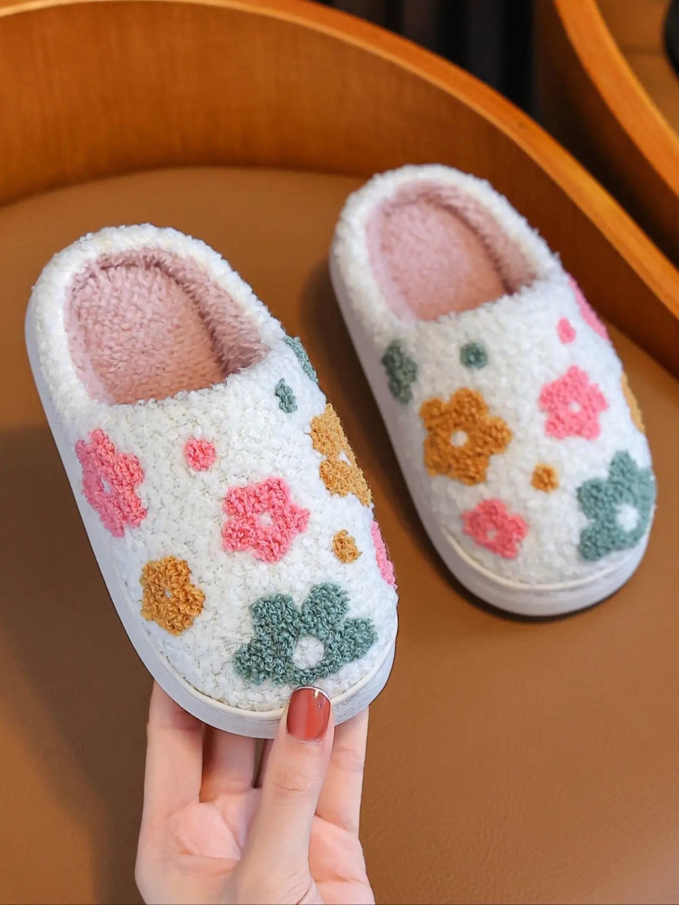 Embroidered Floral Slippers, Home Slippers, Cute Sweet Indoor Fur Shoes, Soft Sole Comfortable Footwear for Fall Winter Season