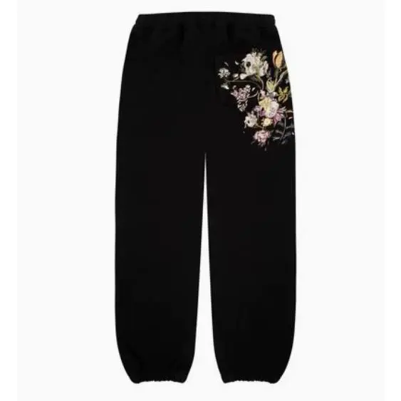 Black sweatpants (in stock)