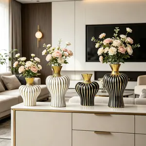European Simple Creative Ceramic Flower Vase, Modern Ceramic Vase, Modern Plant Vase, Home Living Room Bedroom Desktop Decoration, Office Desk Table Ornament, Home Decorative Vase