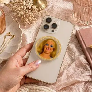 Funny Double Chin Doll Face Acrylic Phone Grip, Awkward Smile Fashion Doll Expression Phone Stand, Humorous Clear Acrylic Holder, Relatable Meme Gift