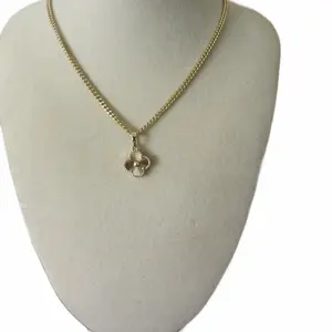Cadenita Dainty Personalized Pendant Necklace for Women, Minimalist Daily Wear Jewelry