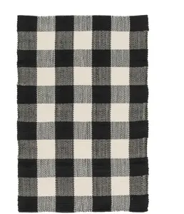 Black & White 24 x 36 Outdoor Layering Rug